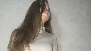 LaraVooshy