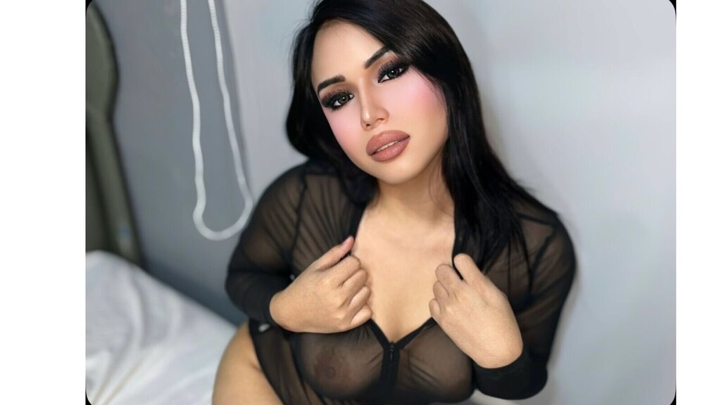 CarolineBlaire