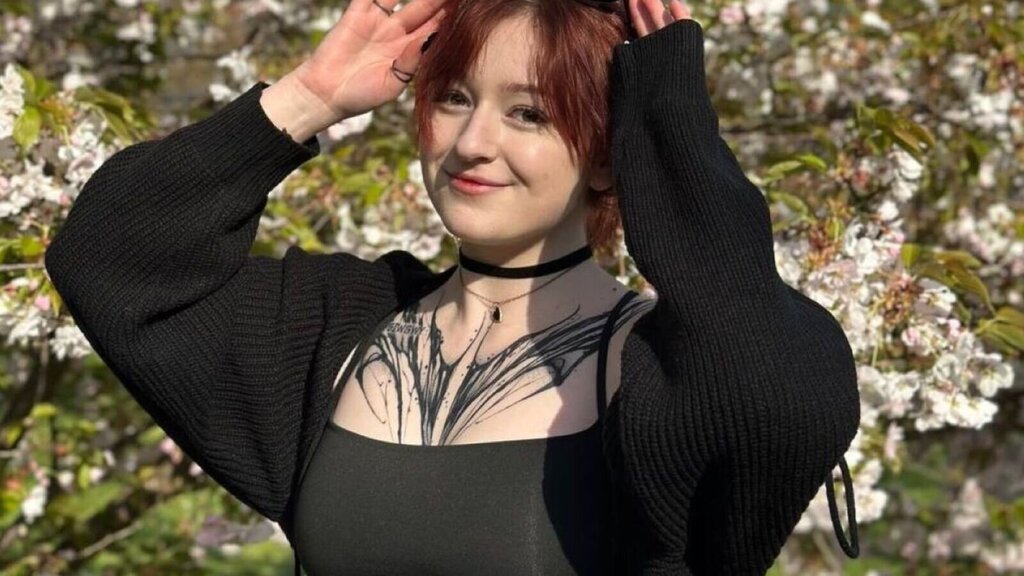 AriaLee